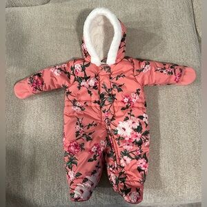 The Children’s Place | Baby Girls Pink Floral Print Snowsuit | Size 0-3 months